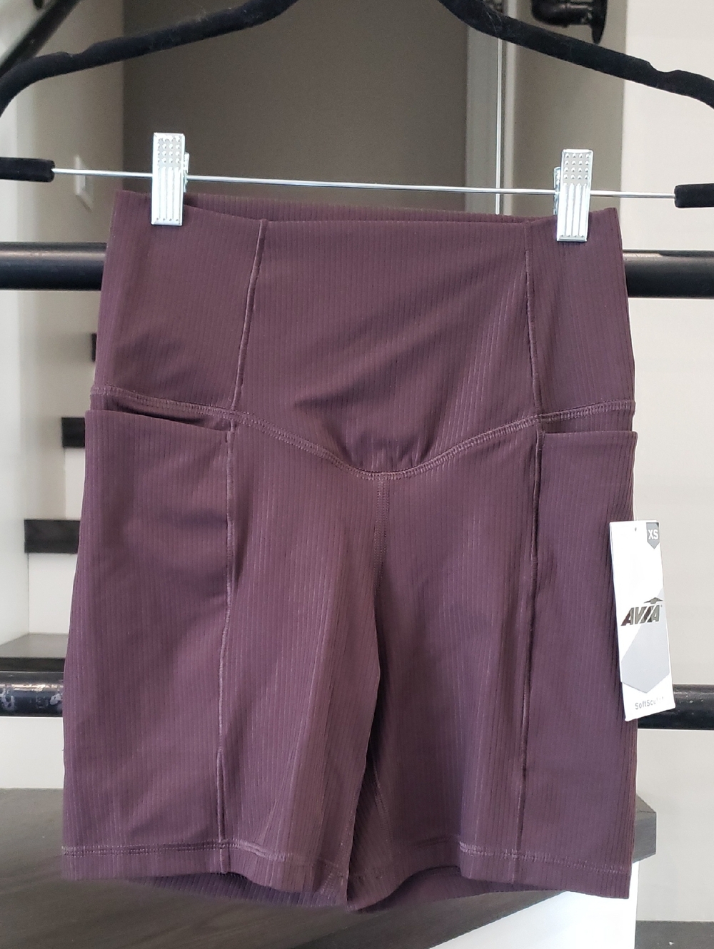 NWT Avia SoftSculpt Ribbed Bike Shorts in Chocolate